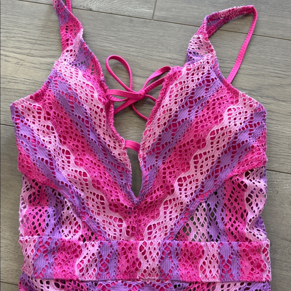 Becca pink crochet one piece swimsuit - Picture 5 of 9